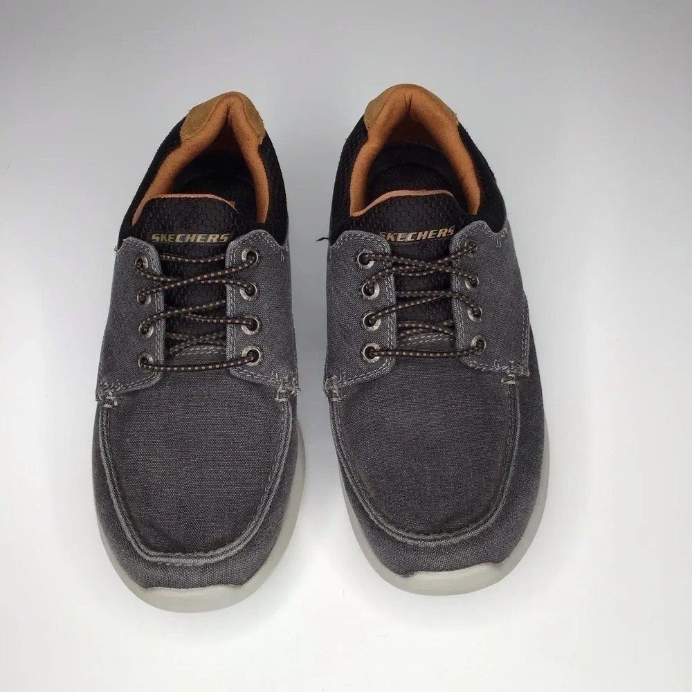 Skechers Relaxed Fit Elent-Mosen Boat Shoe.